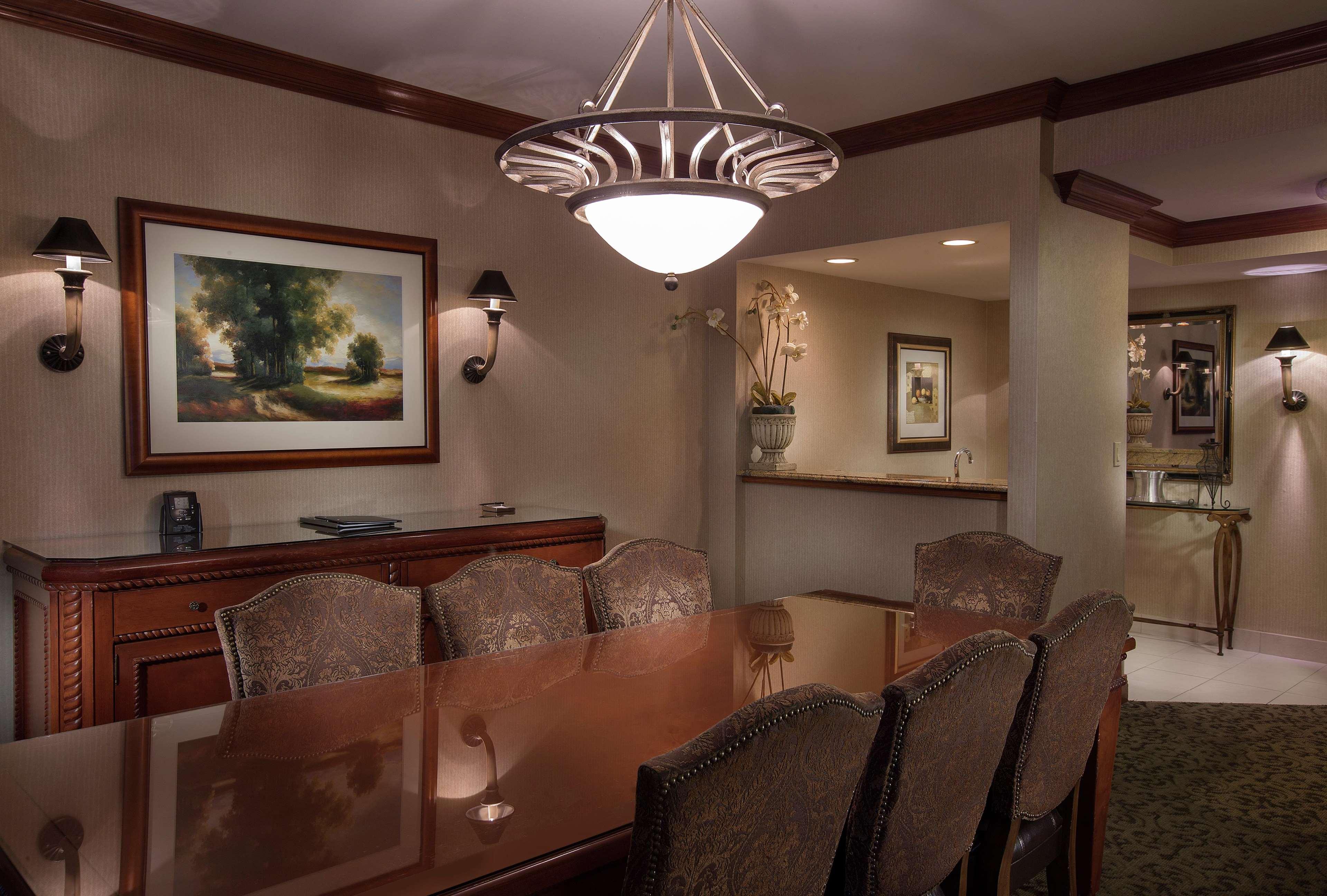 Doubletree By Hilton Lisle Naperville Екстер'єр фото